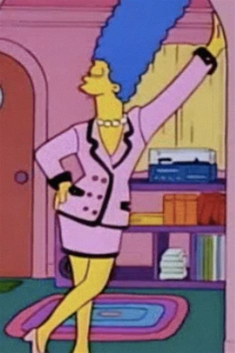 marge simpson chanel.